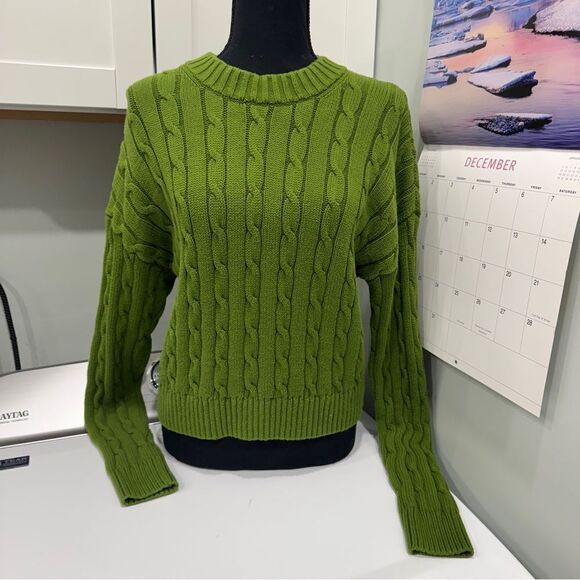 Gap Olive cable knit 100% cotton long sleeve crewneck cropped sweater size large - Picture 2 of 8